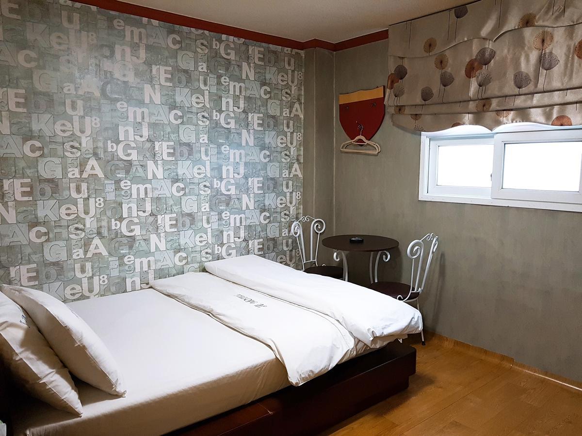 Gumi A Motel Buitenkant foto
